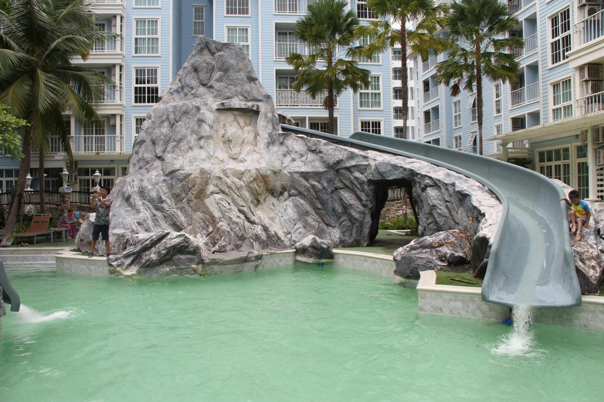 Grand Florida芭提雅带免费游泳池温泉桑拿浴和健身房瑜伽室私家海滩公寓e206 Na Chom Thian Exteriör bild